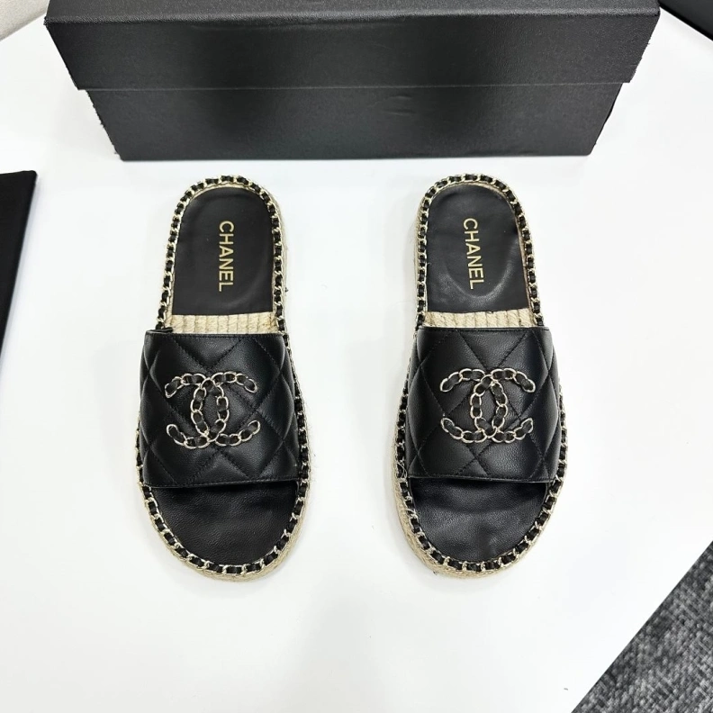 SportInspired Chxnxl Slippers 120113