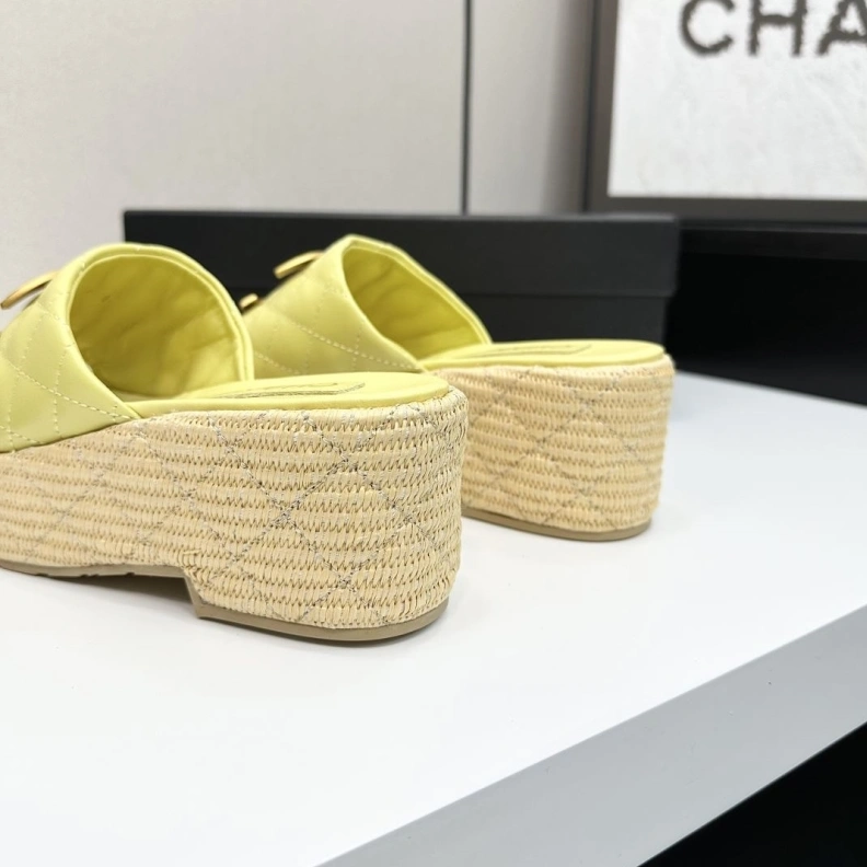 Chxnxl Slippers Practical 120111