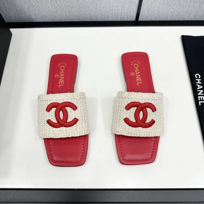 Chxnxl Slippers Bold 120091