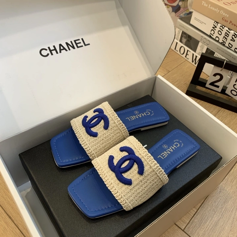 UrbanStyle Chxnxl Slippers 120074