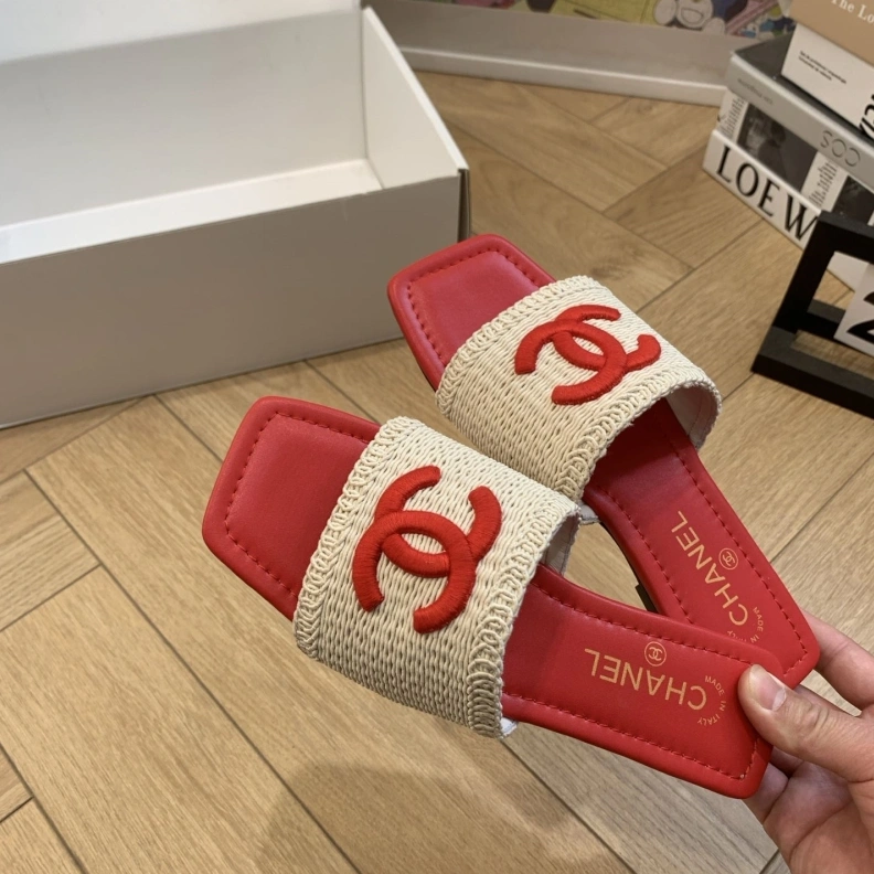 Reliable Chxnxl Slippers 120075