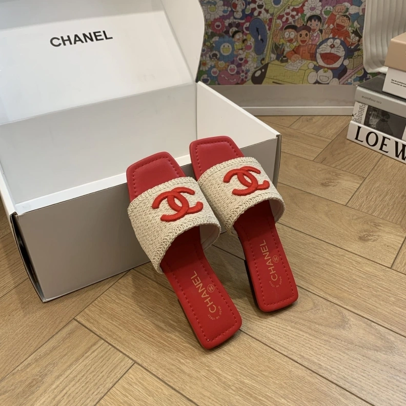 Reliable Chxnxl Slippers 120075