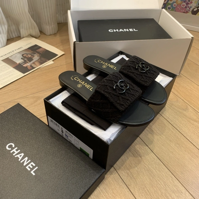 Chxnxl Slippers Classic 120058