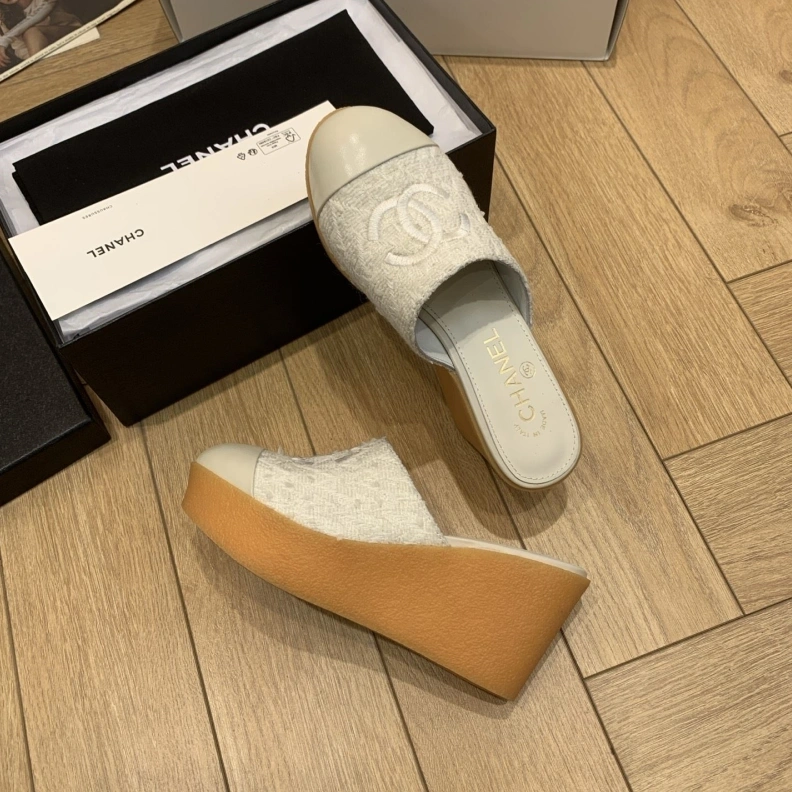 Chxnxl Slippers GoAnywhere 120048