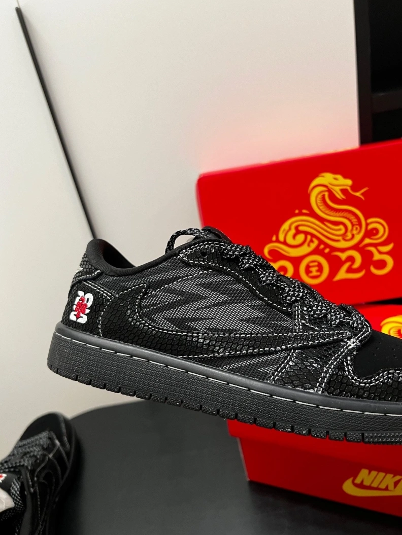 WellDesigned Nxkx Sneakers 199019