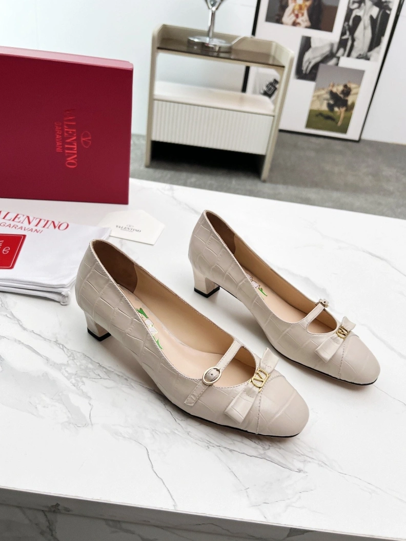 NewStyle Vxlxntino flat shoes 229874