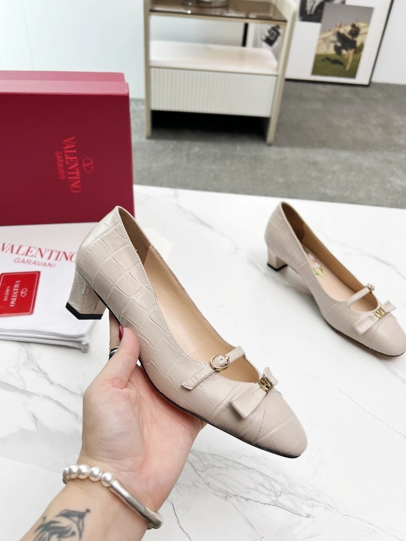 NewStyle Vxlxntino flat shoes 229874