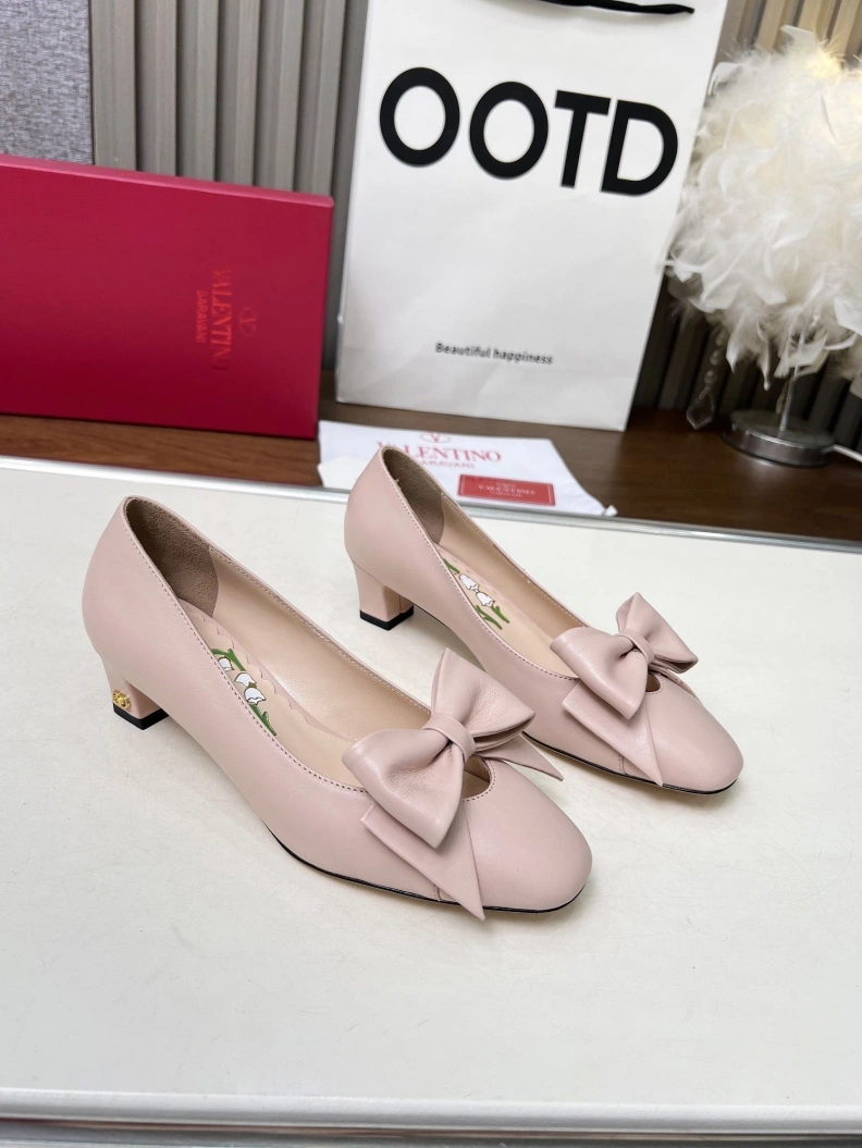 Timeless Vxlxntino flat shoes 229882
