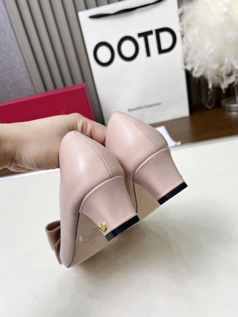 Timeless Vxlxntino flat shoes 229882