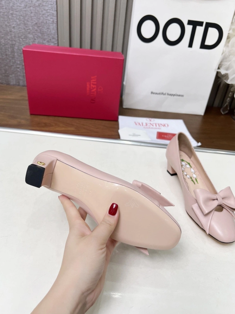 Timeless Vxlxntino flat shoes 229882