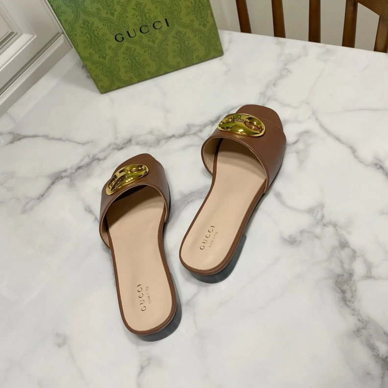 Fashionable Gxccx Sandals 157566