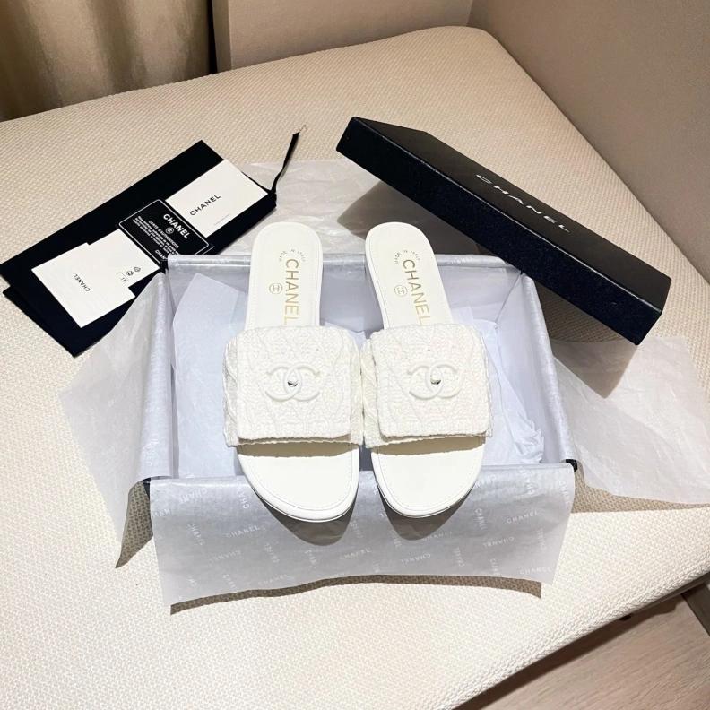 Chxnxl Slippers GoAnywhere 120054