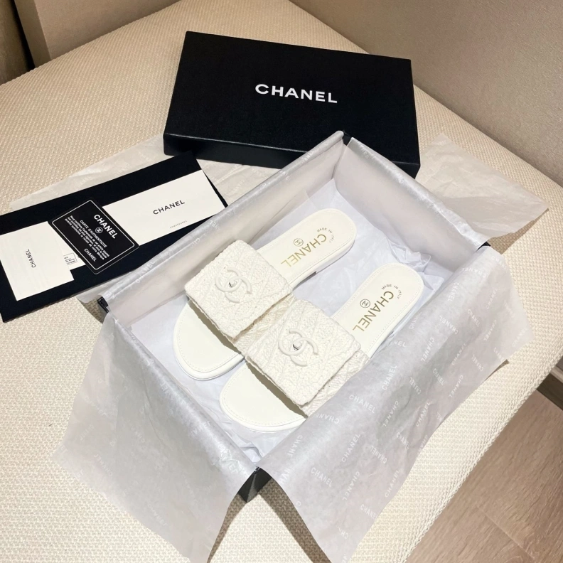 Chxnxl Slippers GoAnywhere 120054
