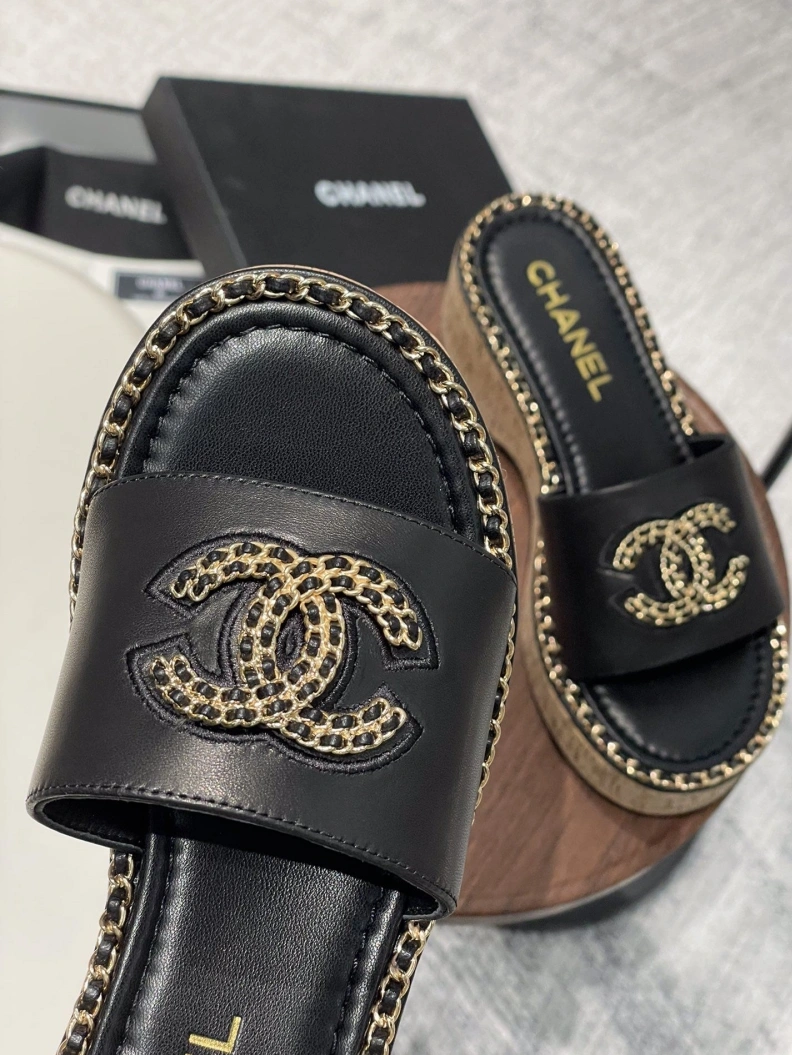 TopPick Chxnxl Slippers 120043