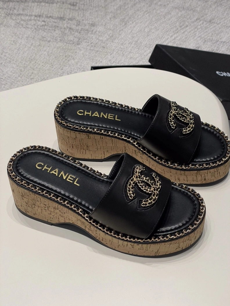 TopPick Chxnxl Slippers 120043