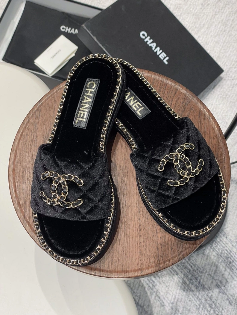 Chxnxl Slippers Functional 120032