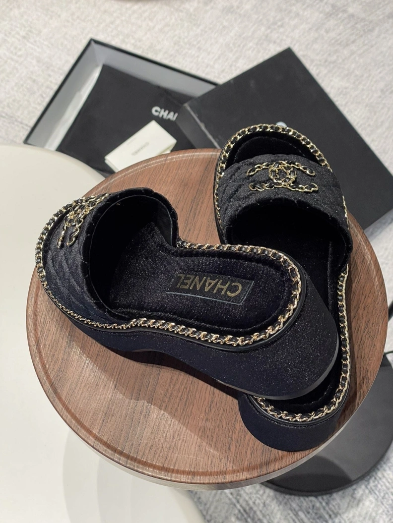 StreetReady Chxnxl Slippers 120029