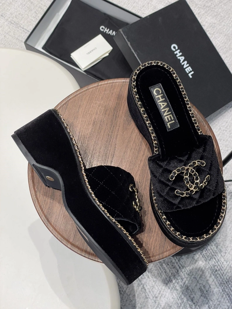 StreetReady Chxnxl Slippers 120029