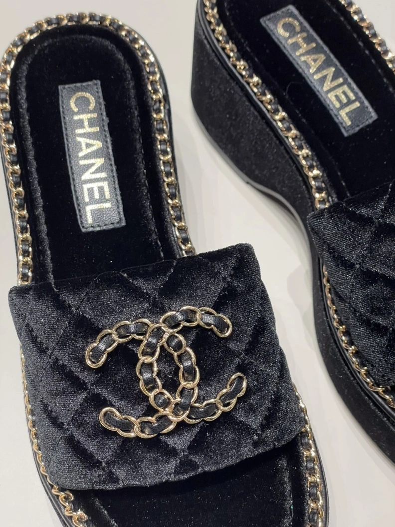 StreetReady Chxnxl Slippers 120029