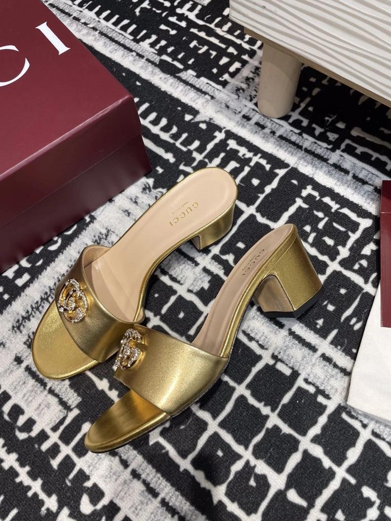Bright Gxccx Sandals 157560