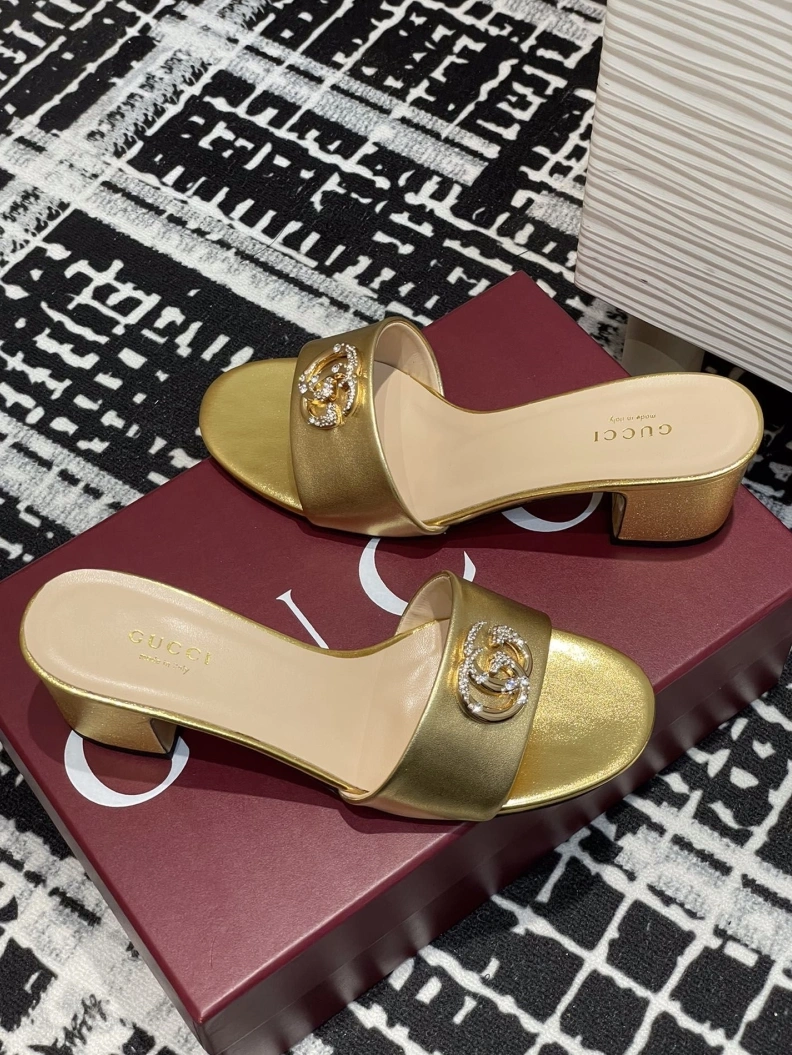 Bright Gxccx Sandals 157560