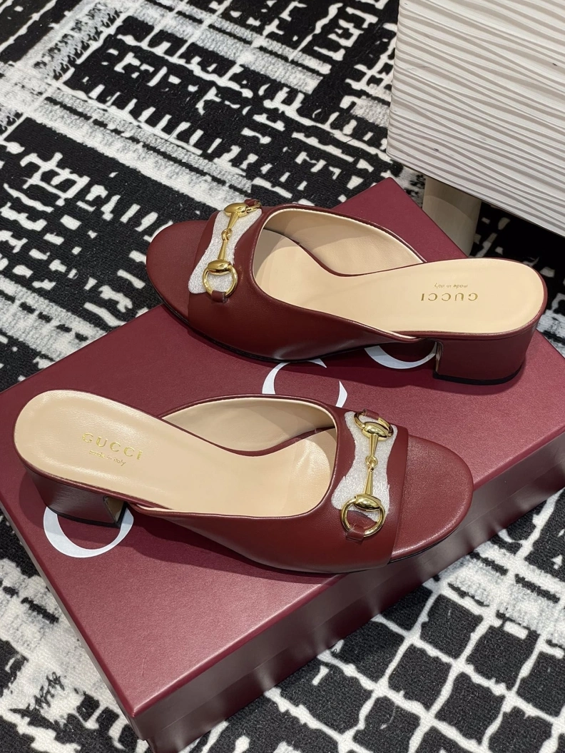 Gxccx Sandals Cozy 157551