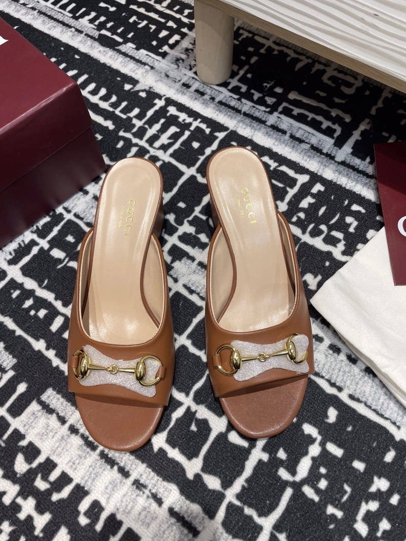 StreetReady Gxccx Sandals 157552