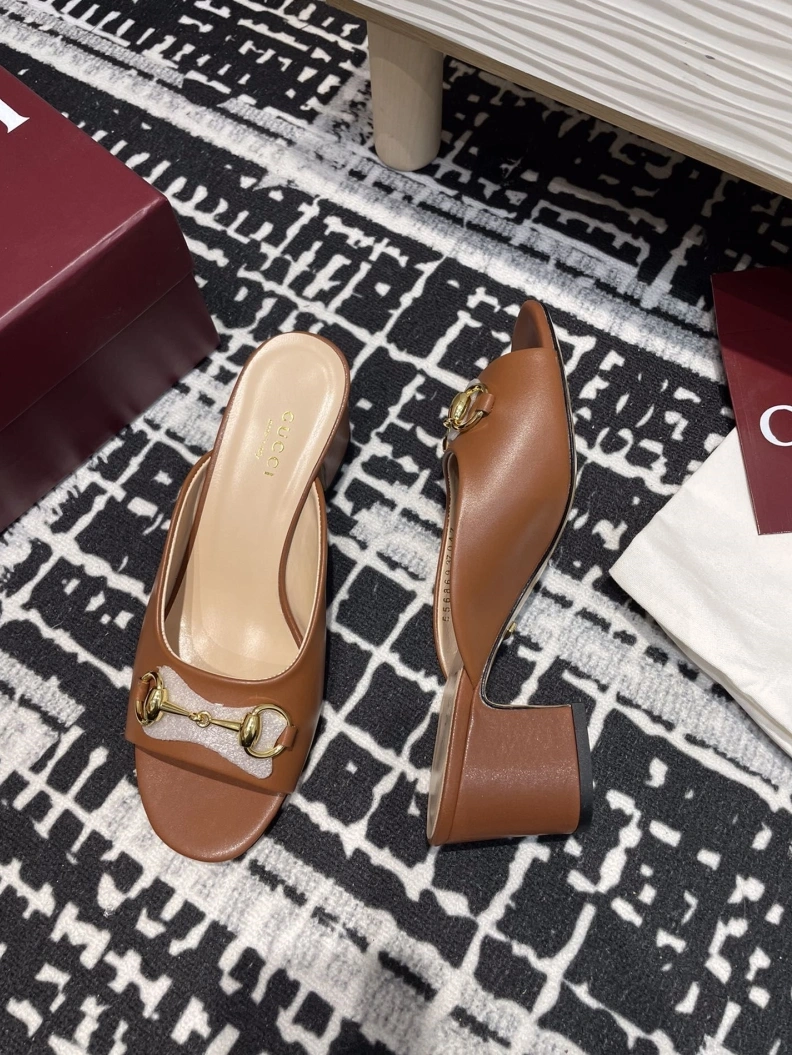 StreetReady Gxccx Sandals 157552