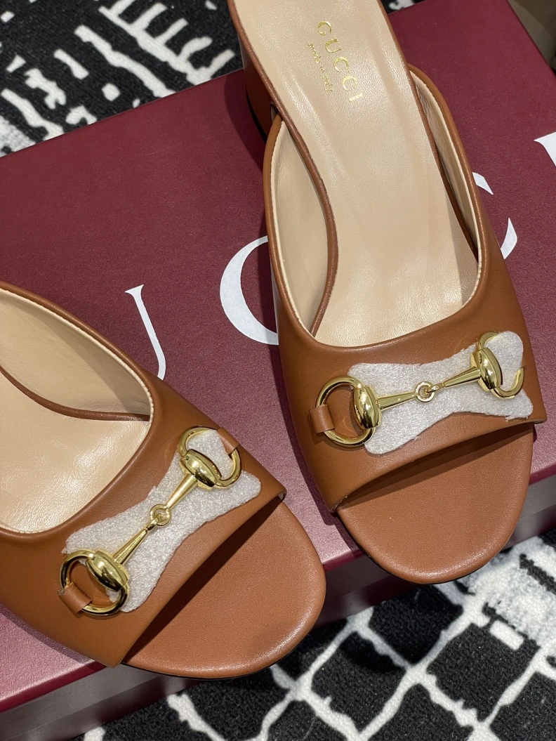 StreetReady Gxccx Sandals 157552