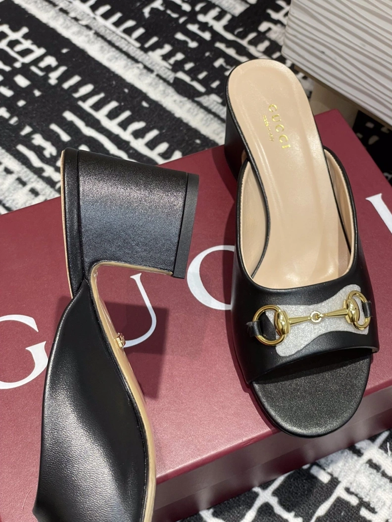 Comfortable Gxccx Sandals 157550