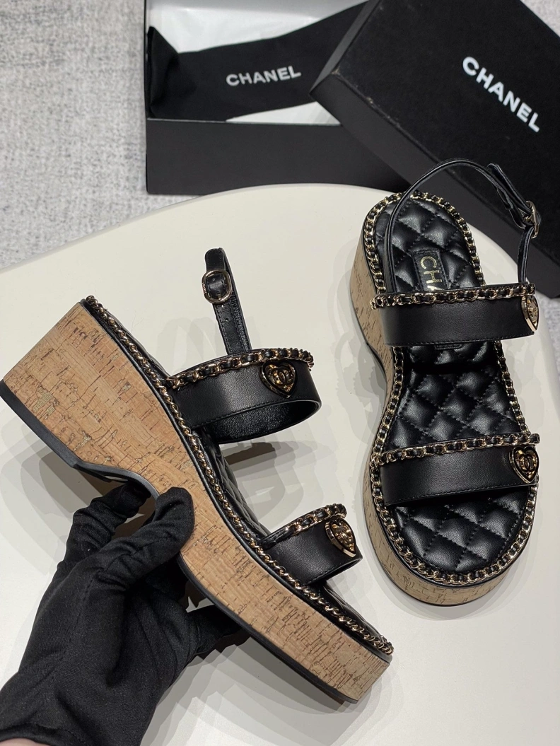 Bright Chxnxl Sandals 120585