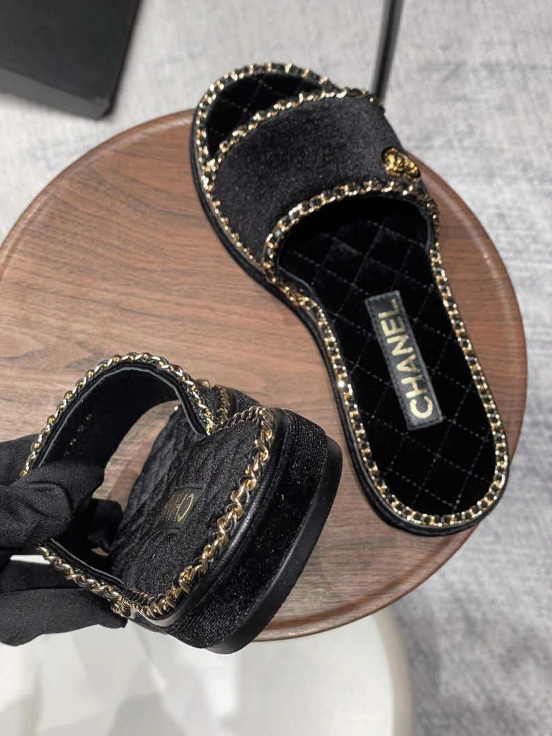BestValue Chxnxl Slippers 120026