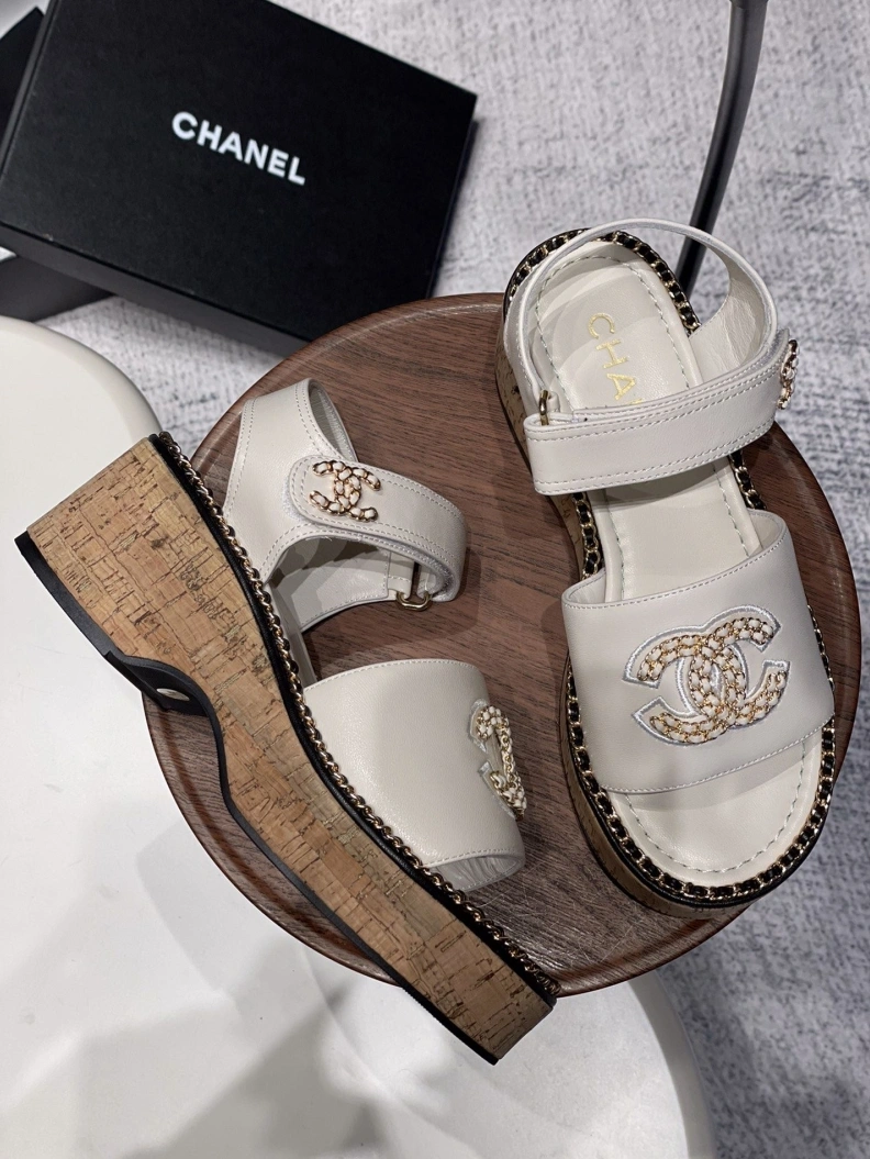 NewStyle Chxnxl Sandals 120571