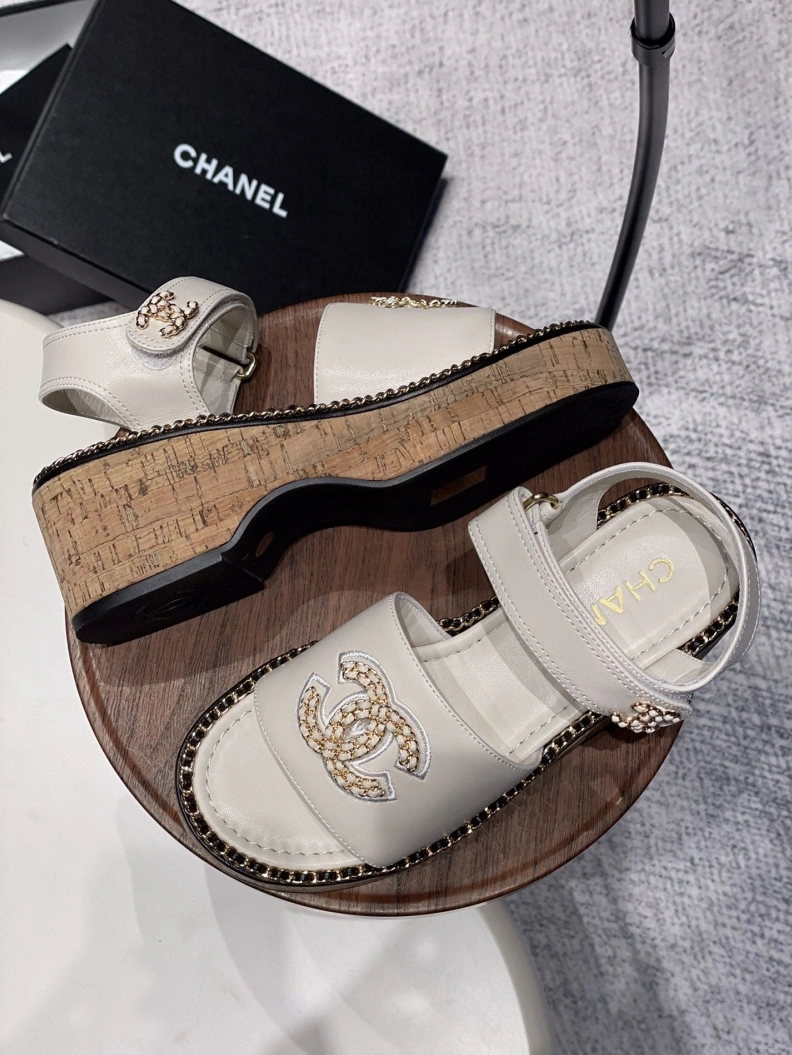 NewStyle Chxnxl Sandals 120571