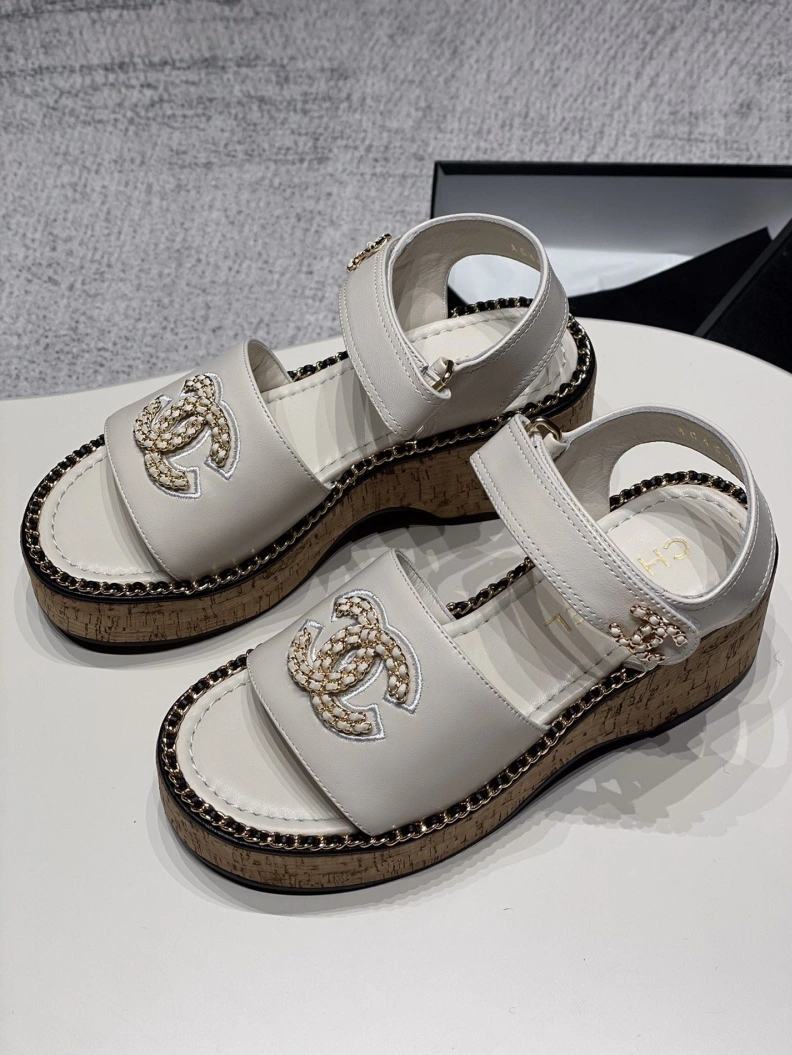 NewStyle Chxnxl Sandals 120571