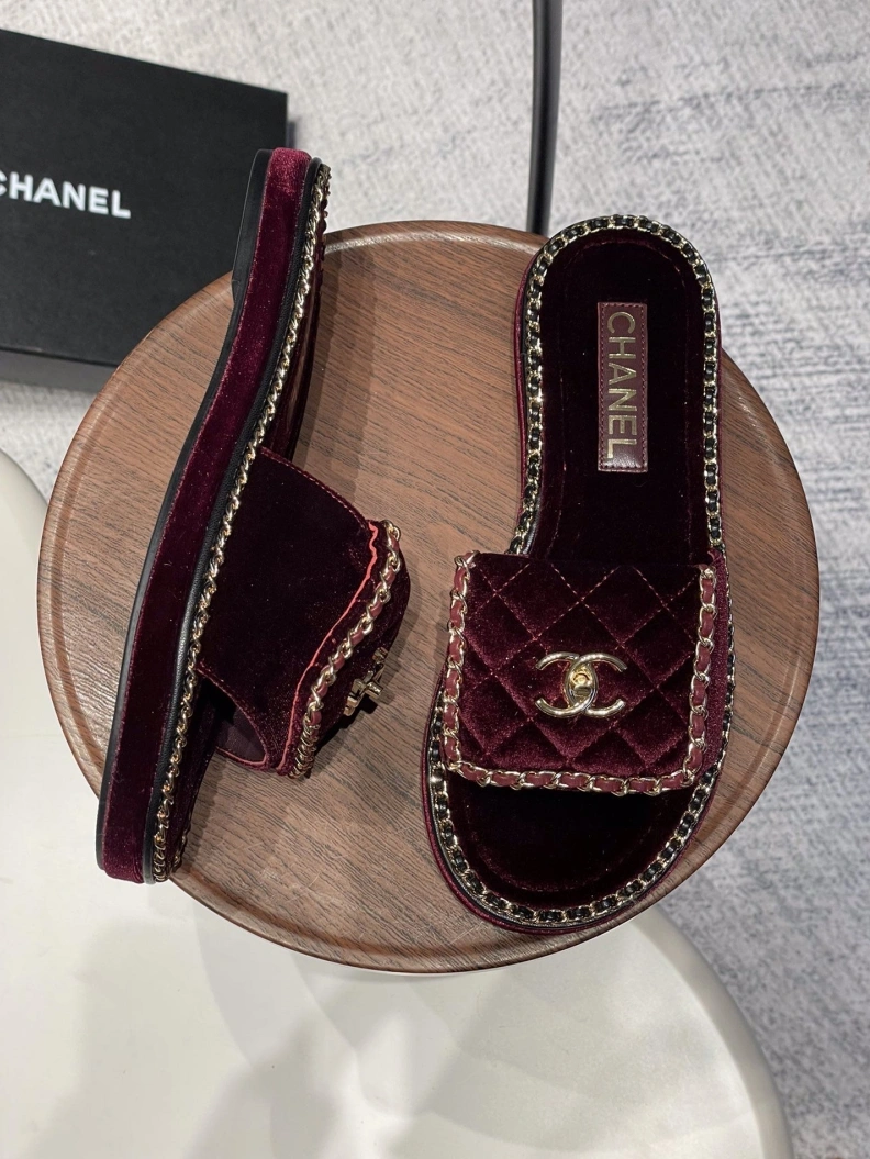 NewStyle Chxnxl Slippers 120016