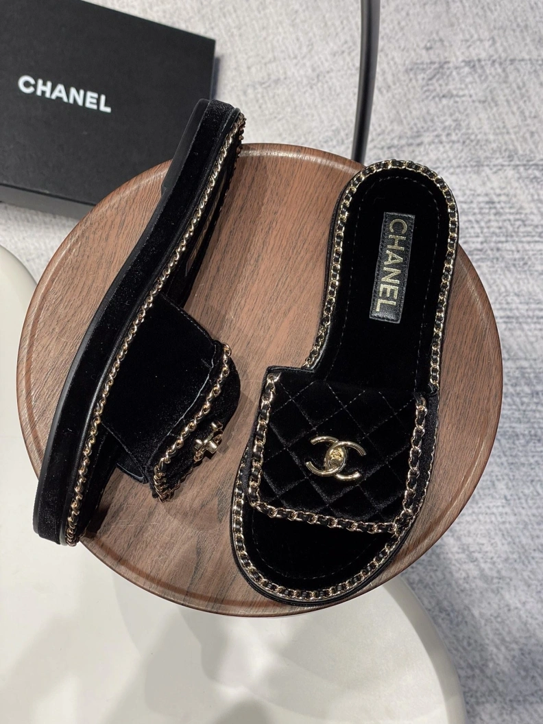 Chxnxl Slippers Timeless 120014
