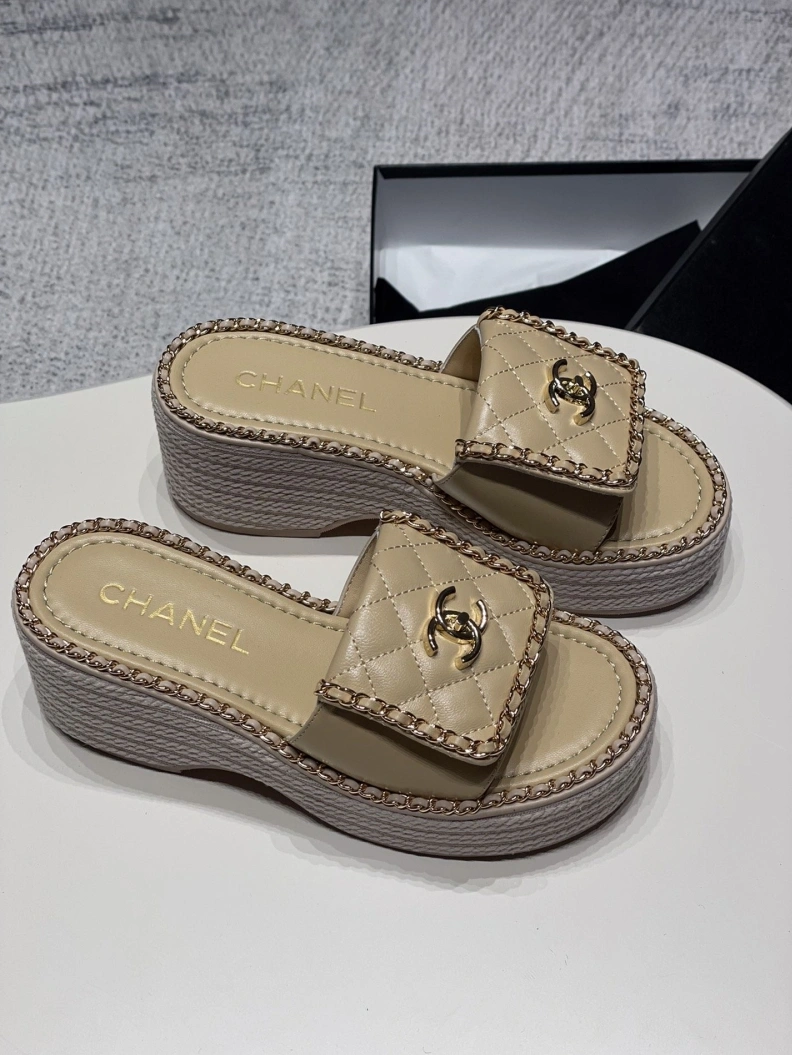 Chxnxl Slippers Sleek 120009
