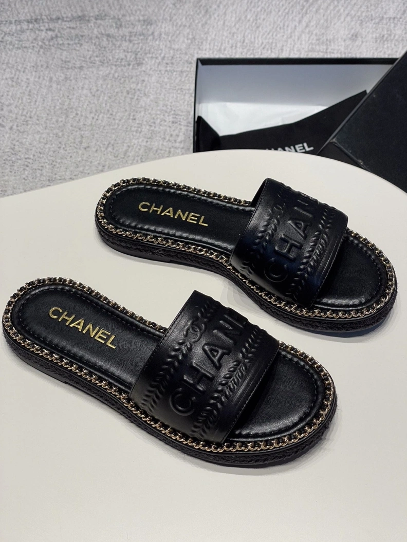 DailyWear Chxnxl Slippers 120006