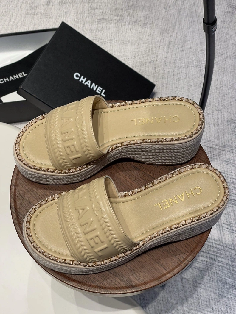 UrbanStyle Chxnxl Slippers 120001