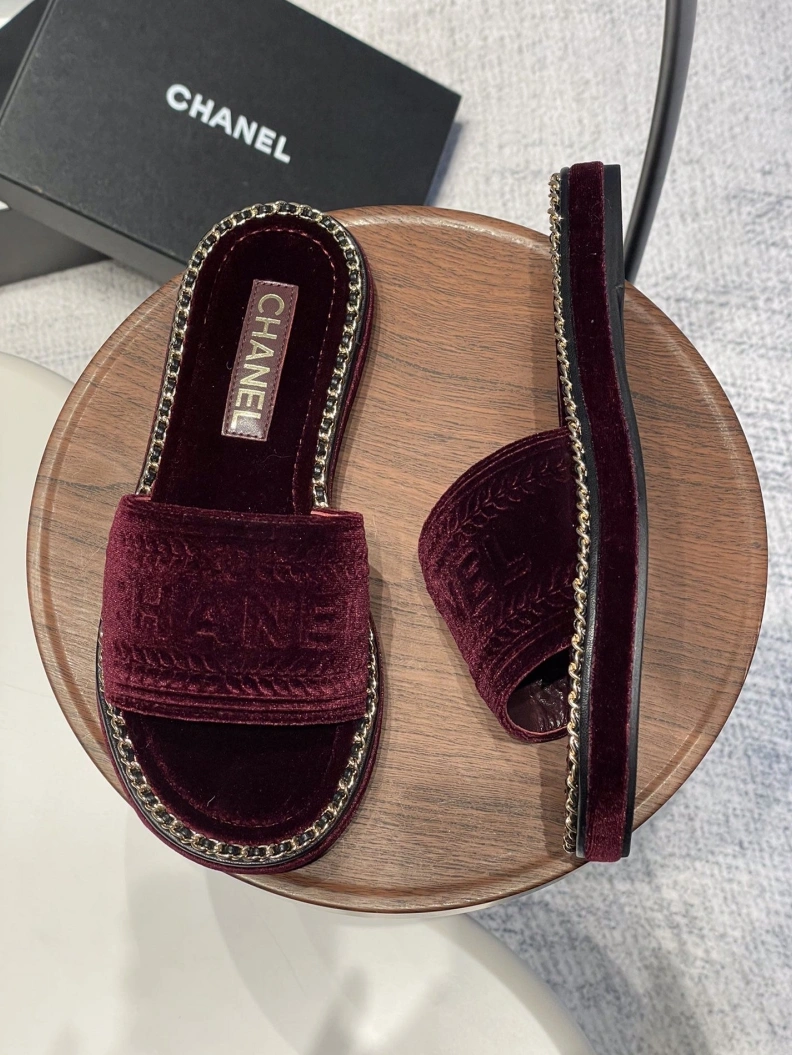 TopPick Chxnxl Slippers 119994