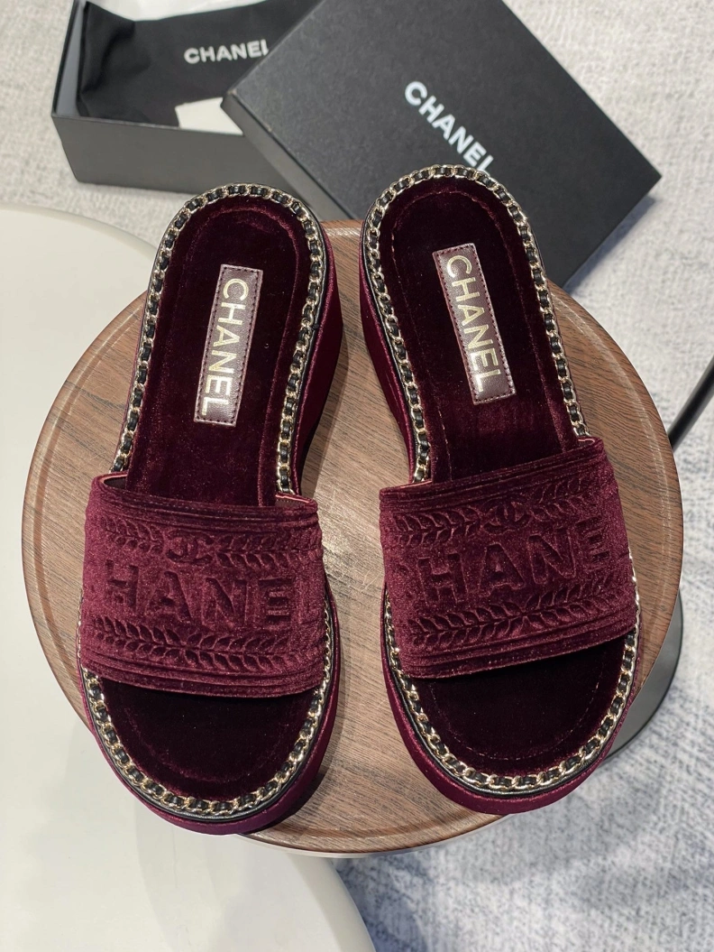 Chxnxl Slippers GoodFit 119995