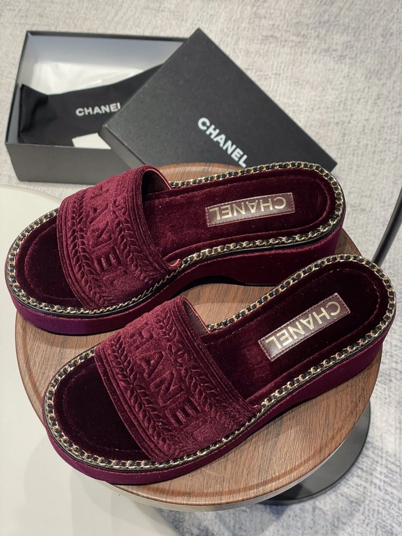 Chxnxl Slippers GoodFit 119995