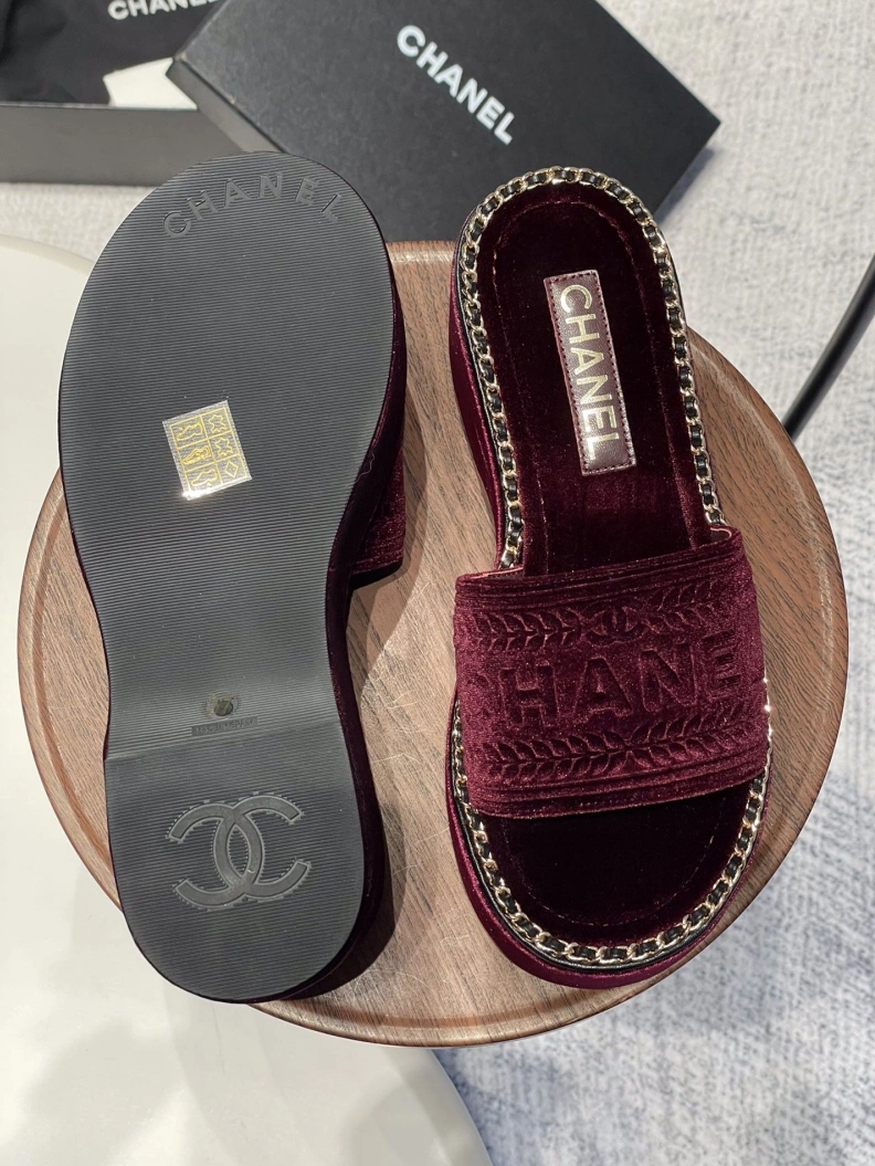 Chxnxl Slippers GoodFit 119995