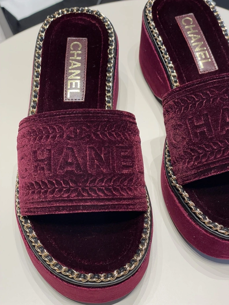 Chxnxl Slippers GoodFit 119995