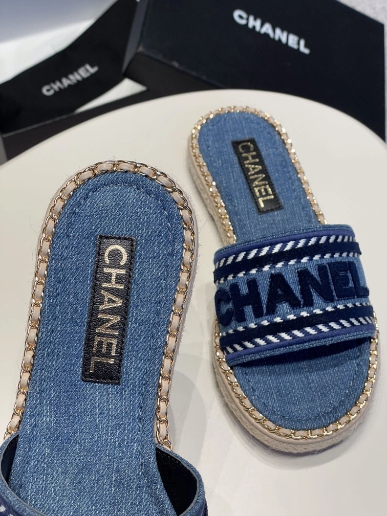 Reliable Chxnxl Slippers 119988
