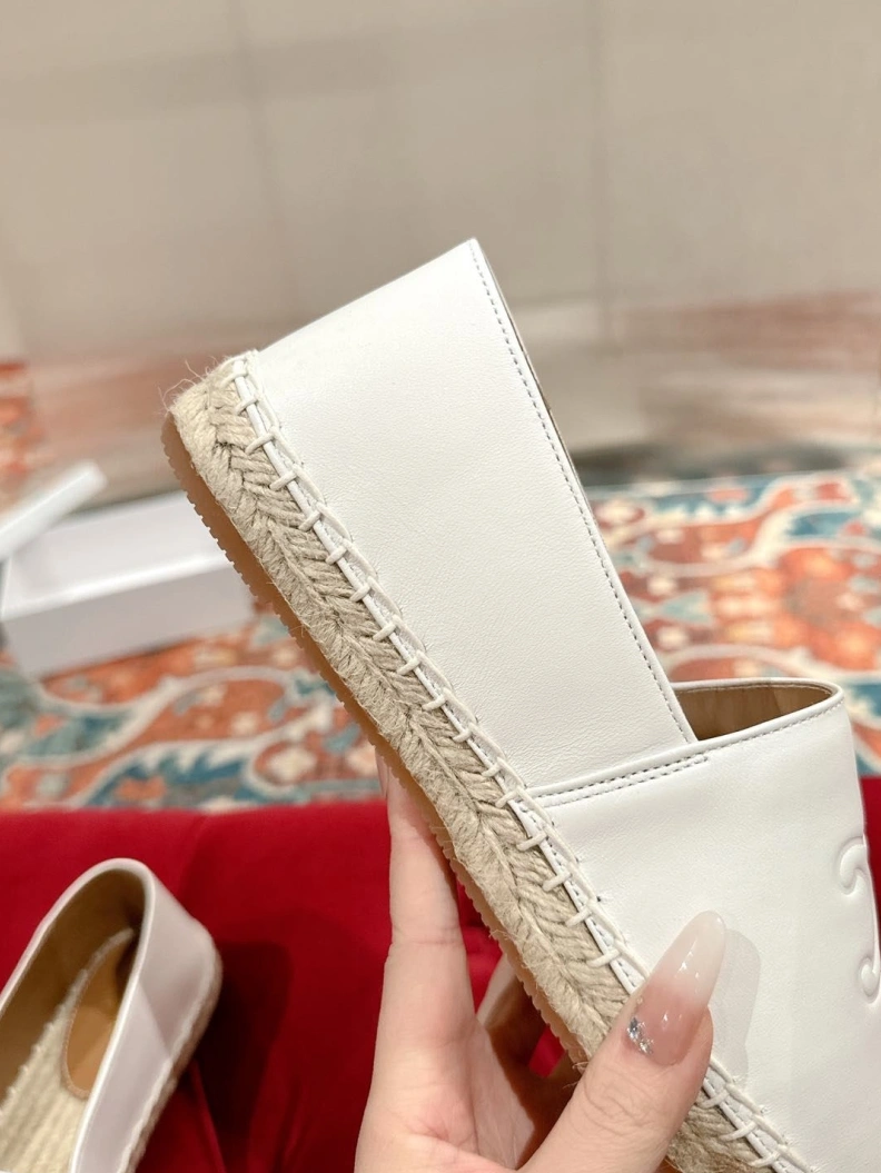 Vibrant Cxlxne Flat Shoes 116175