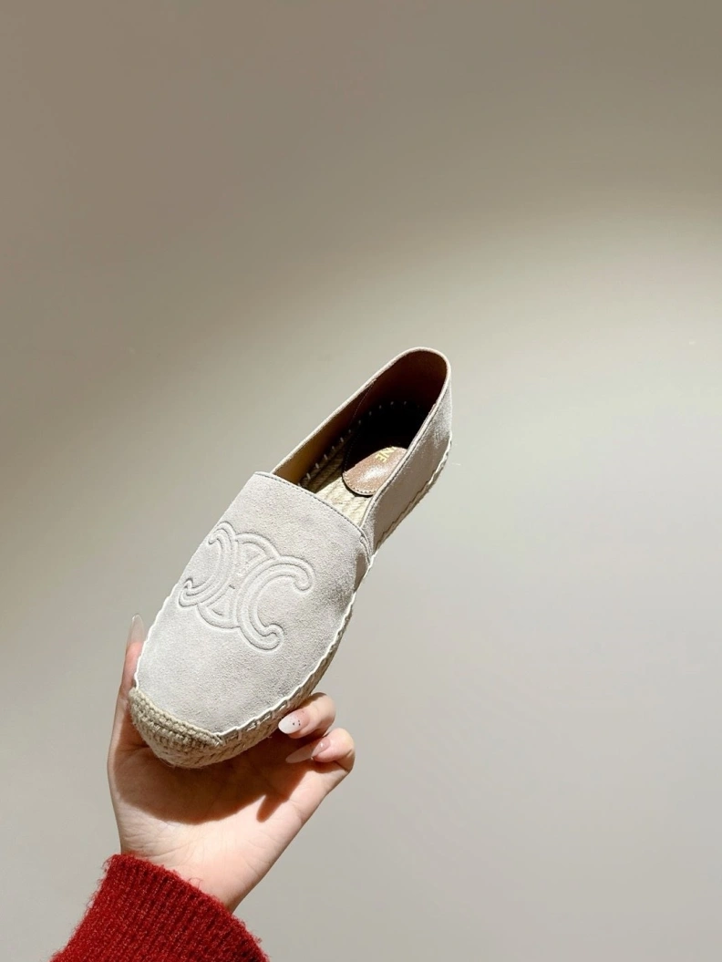 ModernLook Cxlxne Flat Shoes 116173