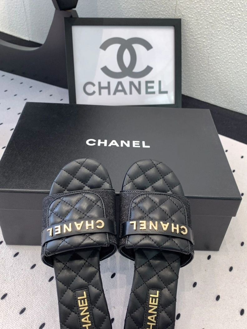Chxnxl Slippers Bright 119984