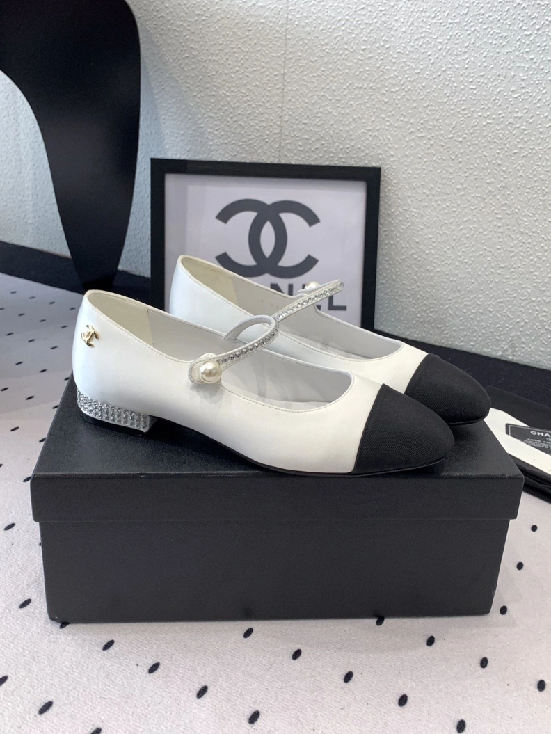 Chxnxl Flat Shoes Bold 120985